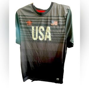 Umbro Jersey Men’s Med EUC USA
